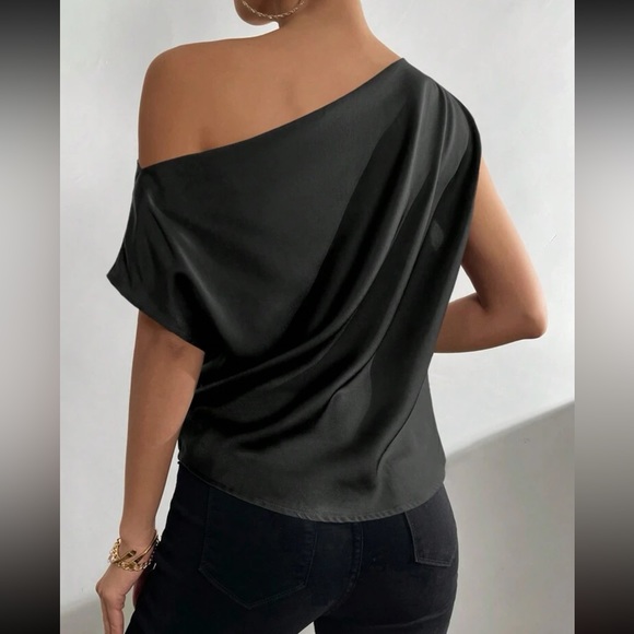 Ruched  mauve purple asymmetrical neck blouse - Picture 6 of 16